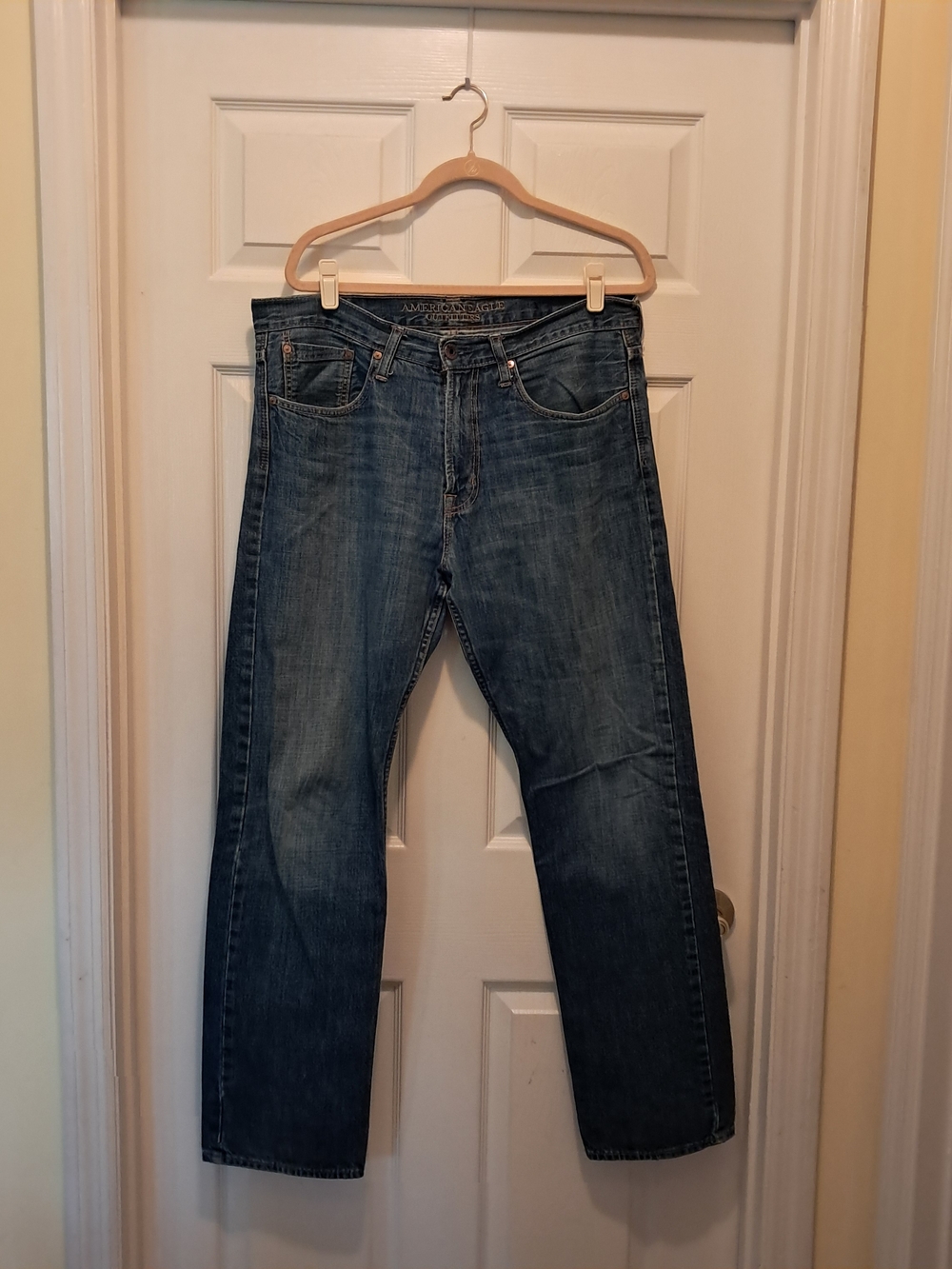 American Eagle Outfitters Men's Blue Straight-Leg Jeans Size 34x34